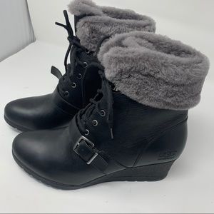 Ugg Australia Winter Booties with heel